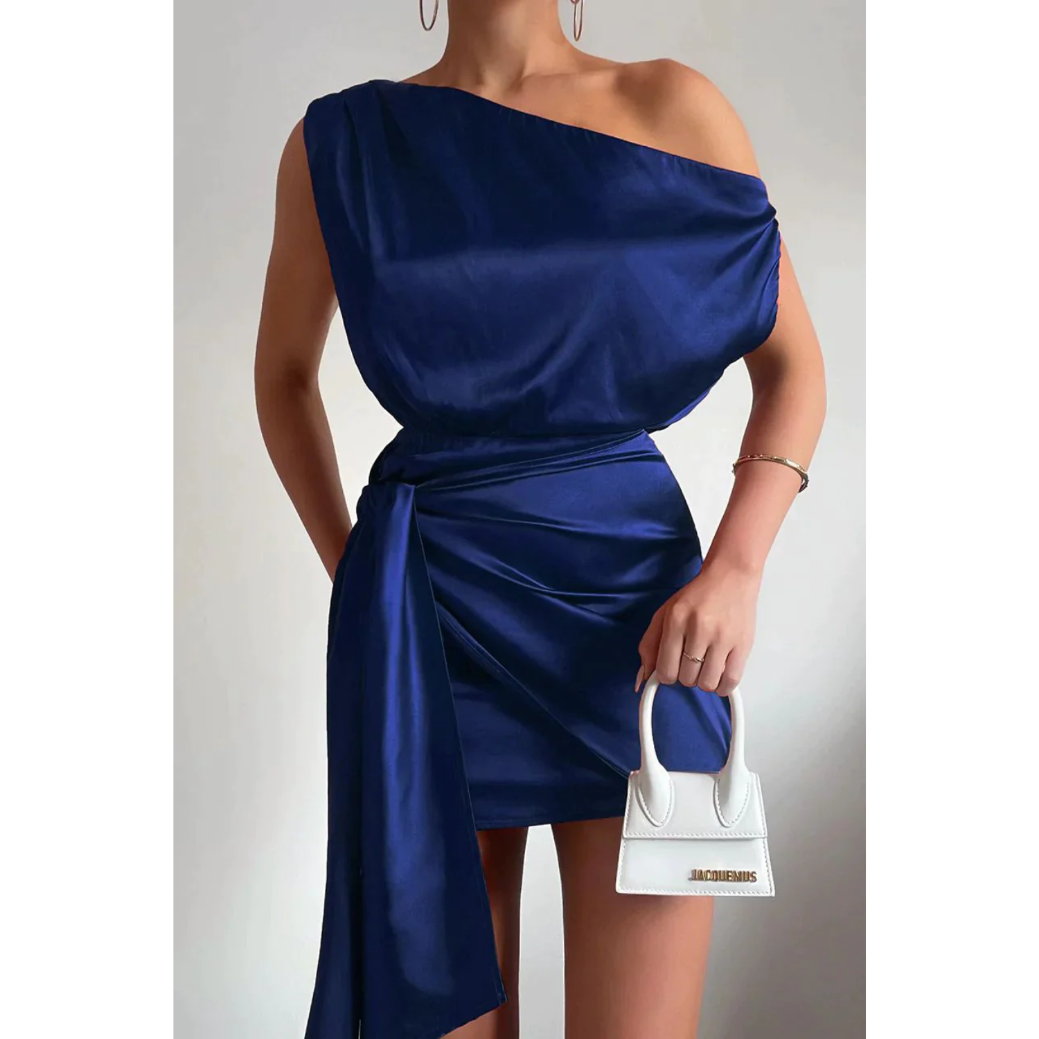 One-Shoulder Satijnen Jurk van Bohemian Glow