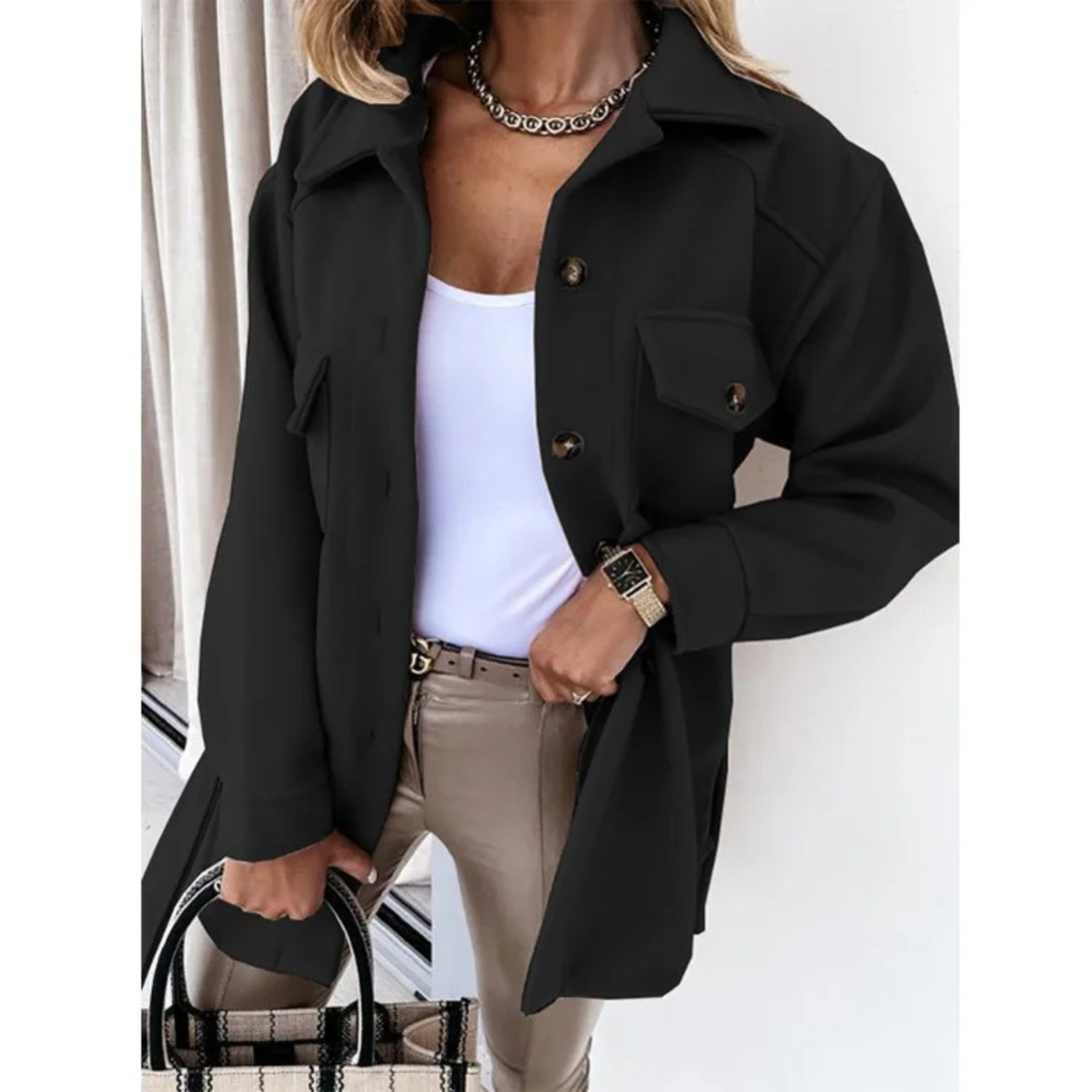 ModeMeester Noami blaue Sommerjacke mit umgeschlagenem Kragen