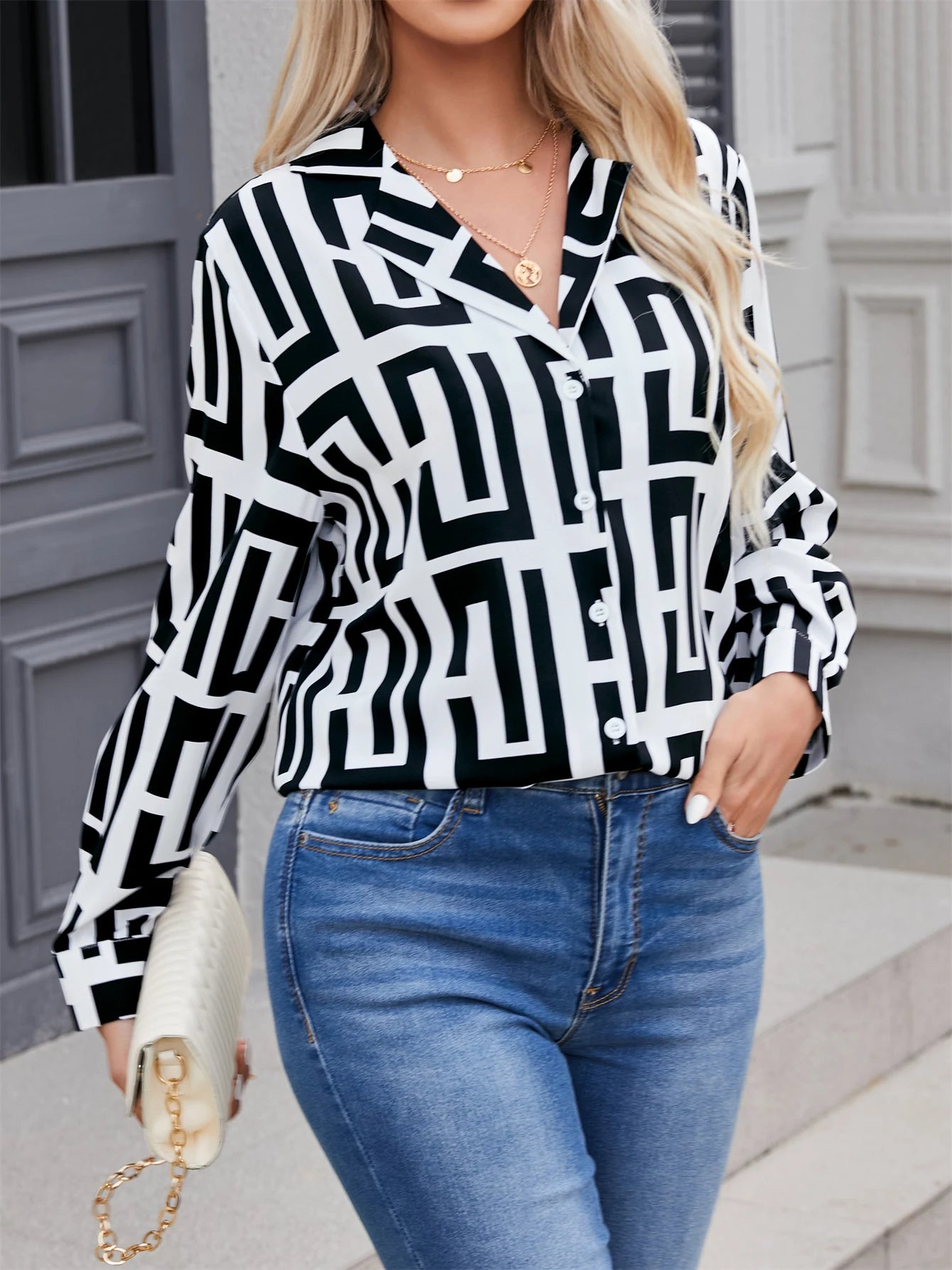 Élégante blouse géométrique pour dames