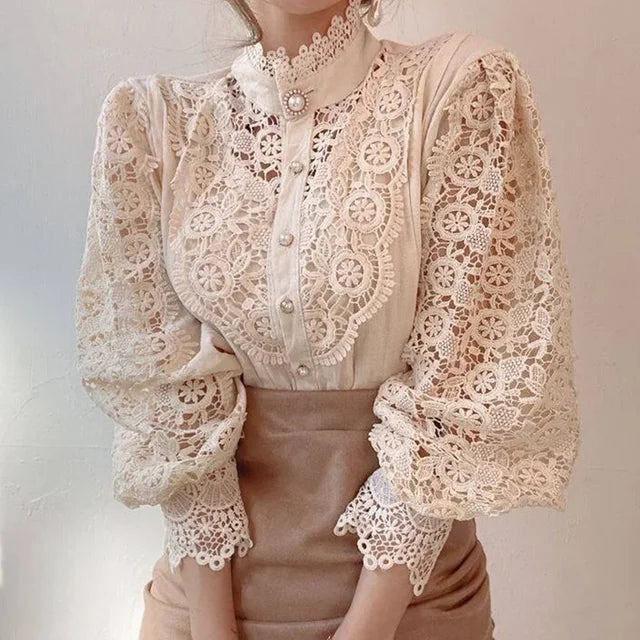 New Vintage Blouse with Buttons from Elegantique