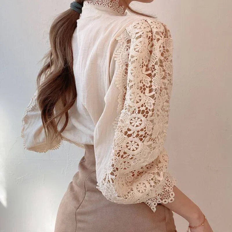 New Vintage Blouse with Buttons from Elegantique