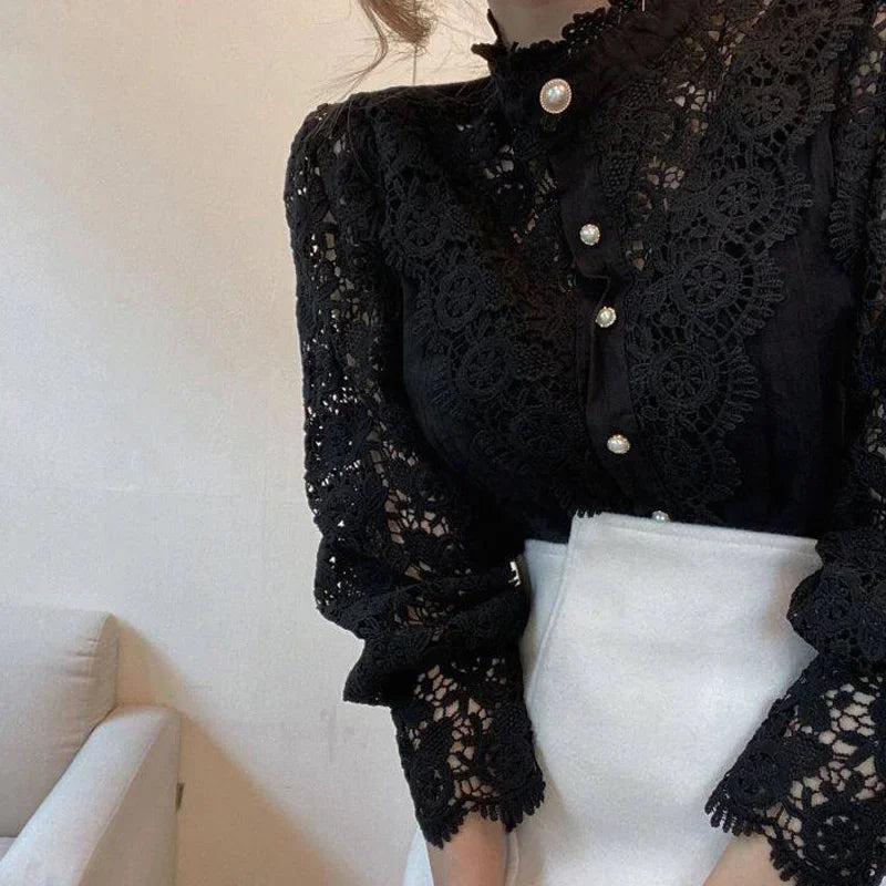 New Vintage Blouse with Buttons from Elegantique