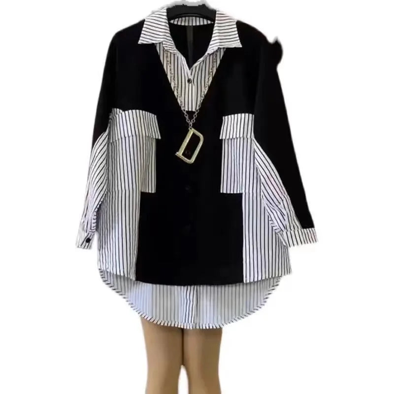 Gestreepte Patchwork Blouse van ElegantEase