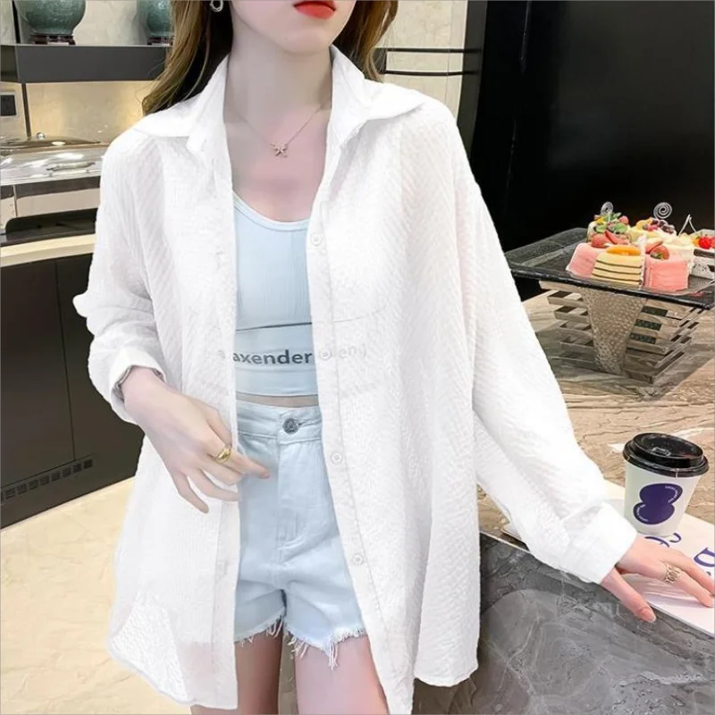 Zonwerend Shirt van Zomerse Elegantie.