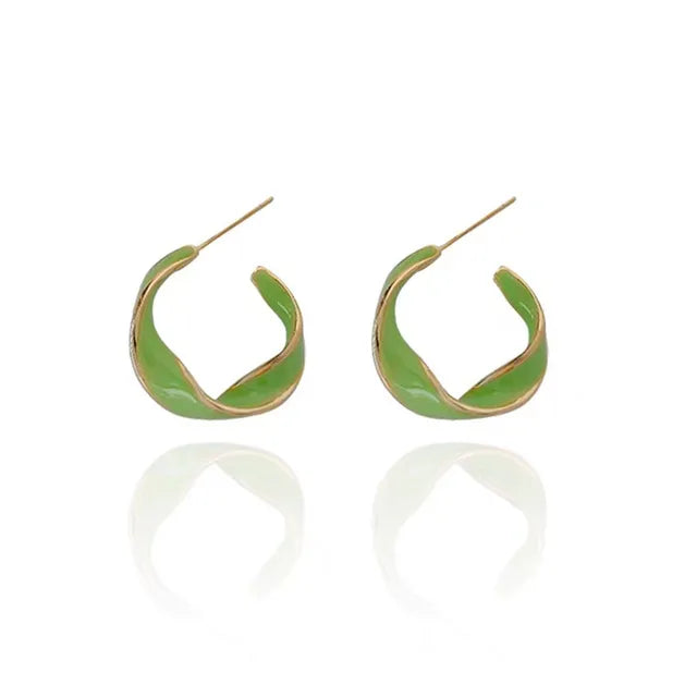 Stijlvolle Koreaanse Hoepel Oorbellen met Emaille Accenten