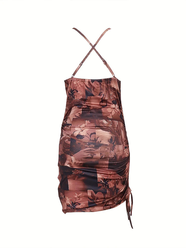 Zomerjurk met halternek en hoge taille van Chic Elegance