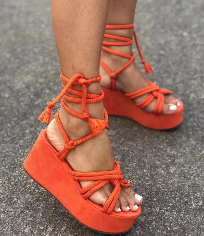 Glamour sandals for women