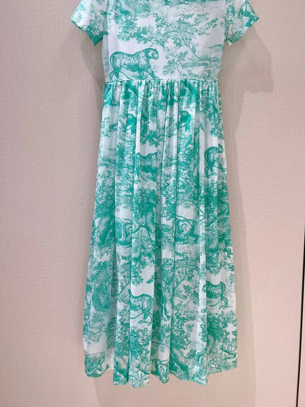 Vestito estivo chic in cotone verde ChicVibe
