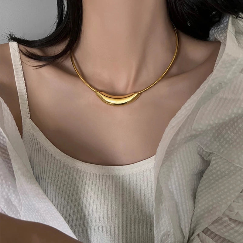 Verfijnde Hiphop Punk Boog Choker Halsketting voor Vrouwen