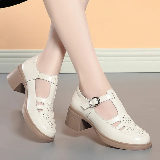 Zomerse Chic: Luxe Sandalen voor Vrouwen van 2024