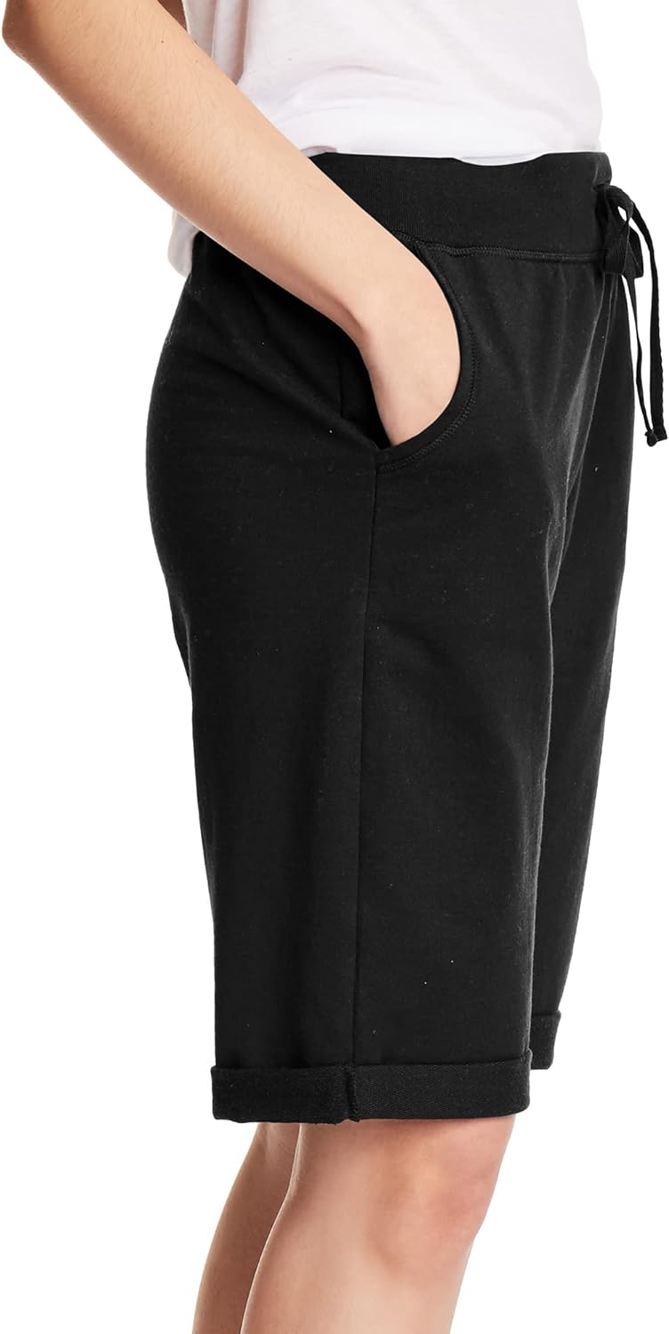 Bermuda court en molleton French Terry pour femmes avec fleurs en fleurs