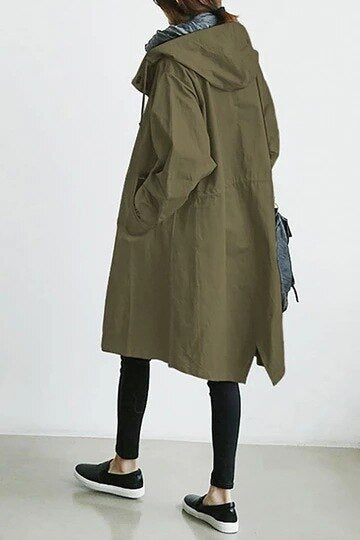Elegante e raffinato trench coat per donna