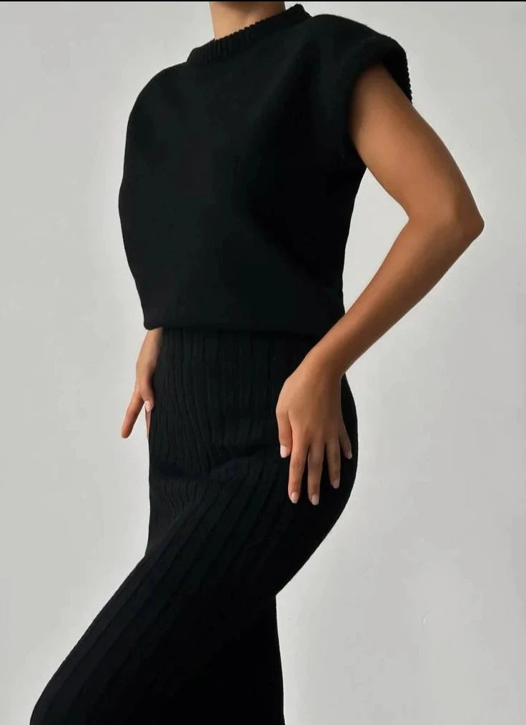 Betoverende Elegantie – Gebreide Rok en Mouwloos Vest Set voor Dames, Luxe Winter Ensemble