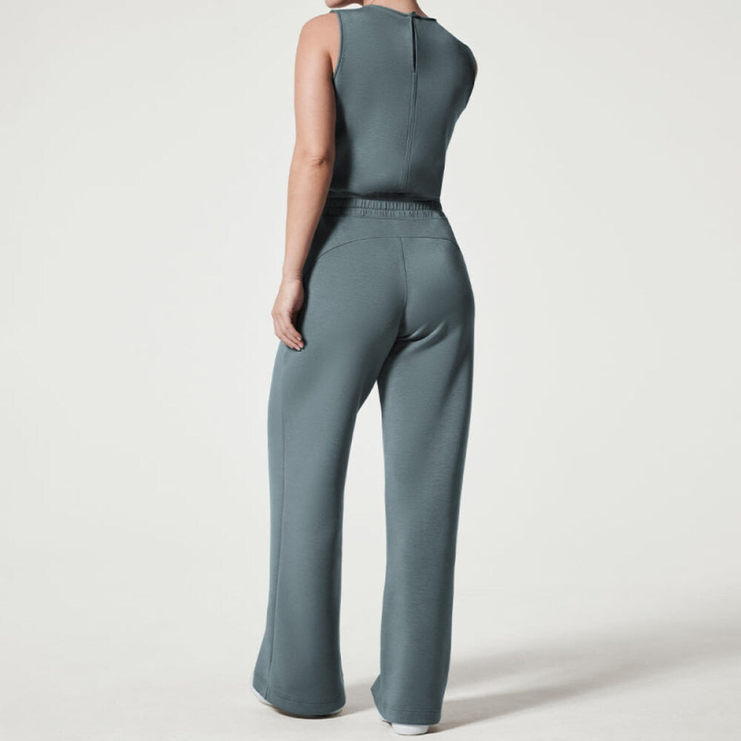 Velanora Jumpsuit | Comfortable sleeveless jumpsuit