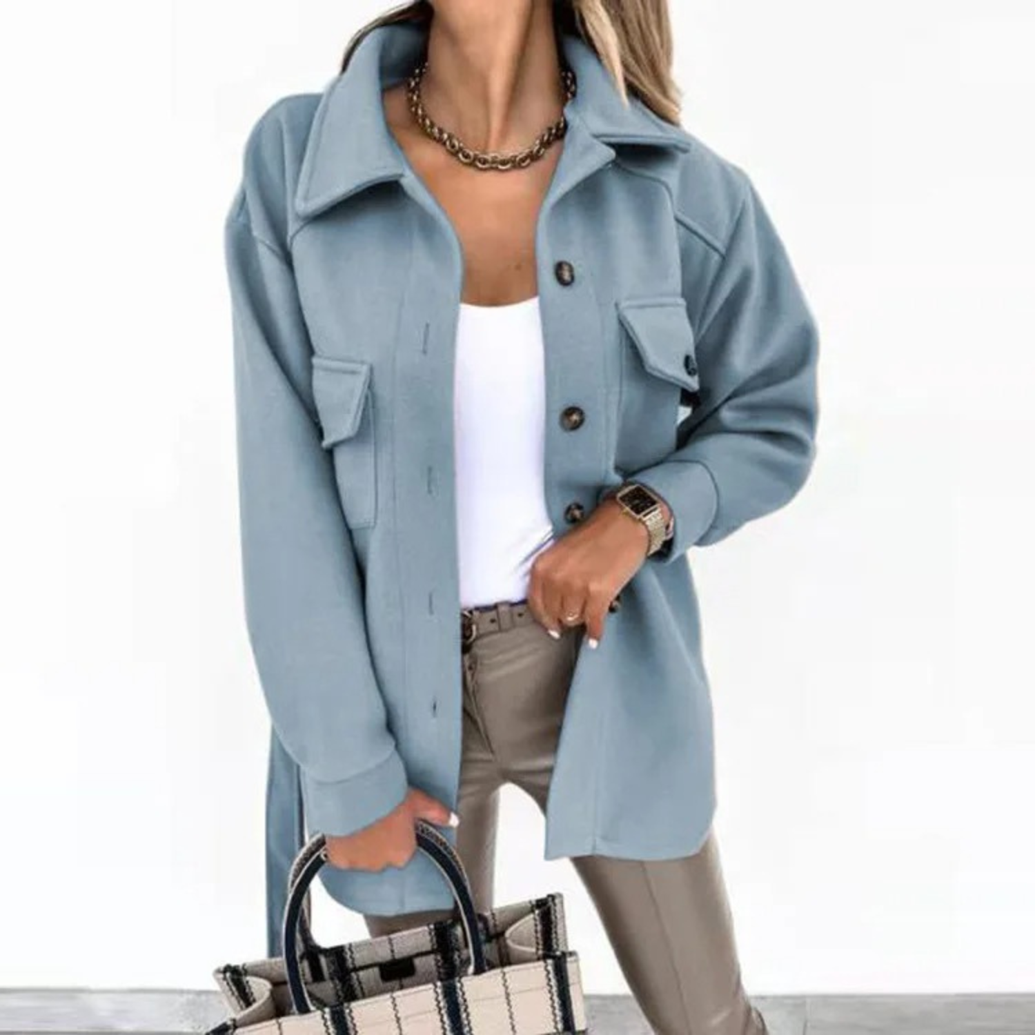 ModeMeester Noami blaue Sommerjacke mit umgeschlagenem Kragen