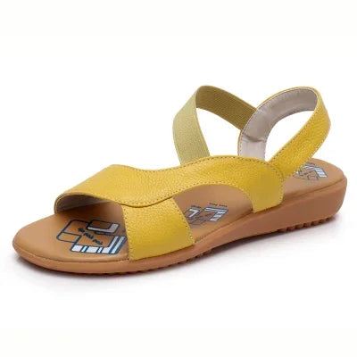 Summer sandals of cowhide for women