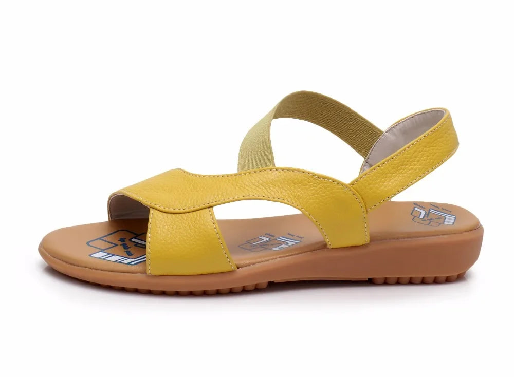 Summer sandals of cowhide for women
