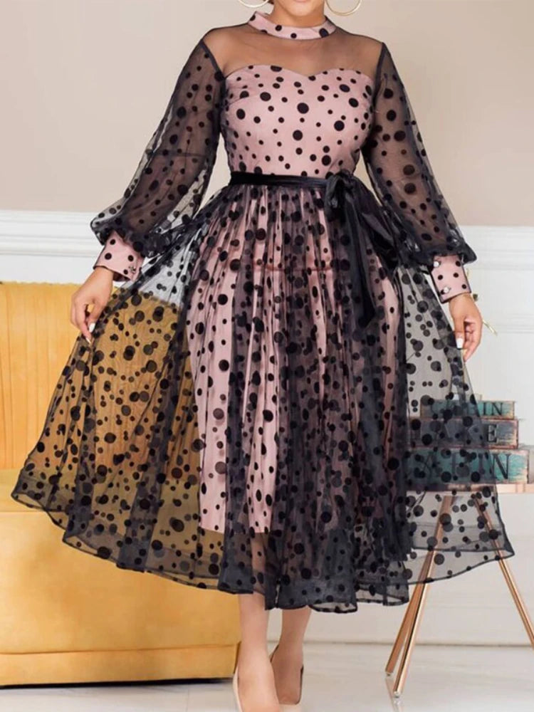 ModeMajesteit Grote Maat Prinses Jurk met See Through Design