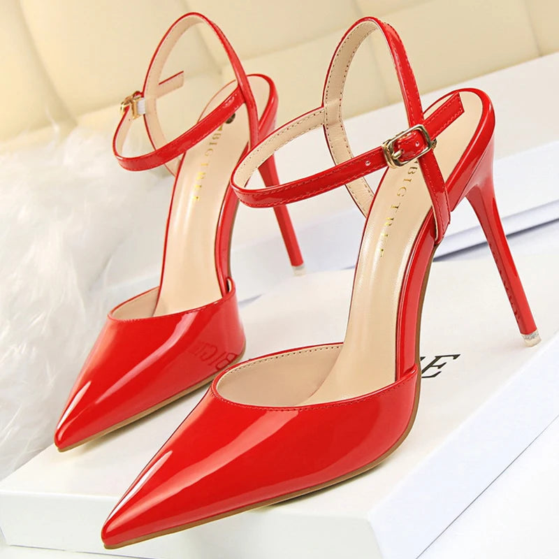 LuxaStep High-Fashion Sandals for Women