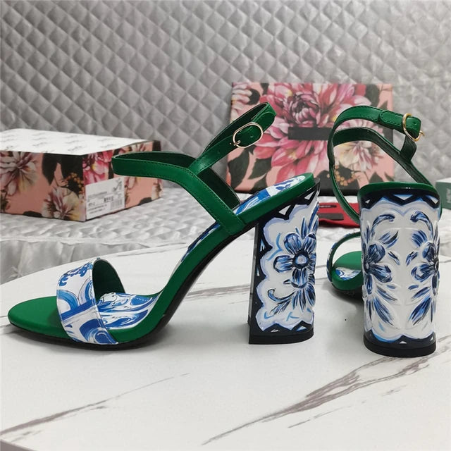 ZomerGloed Blue and White Porcelain Print Sandals