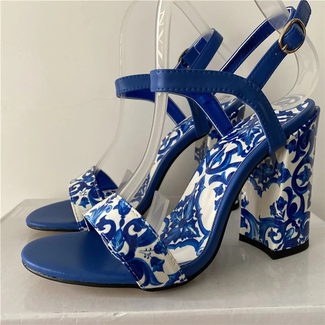 ZomerGloed Blue and White Porcelain Print Sandals