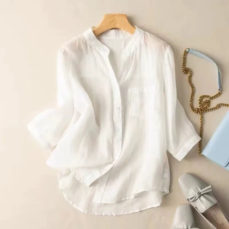 Elegante camicetta da donna in cotone leggera con scollo a V