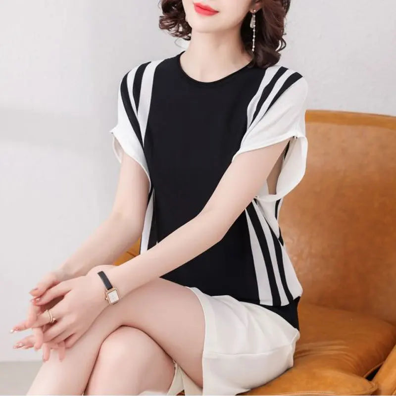 Pull patchwork rayé d'été pour femmes de l'été 2024.