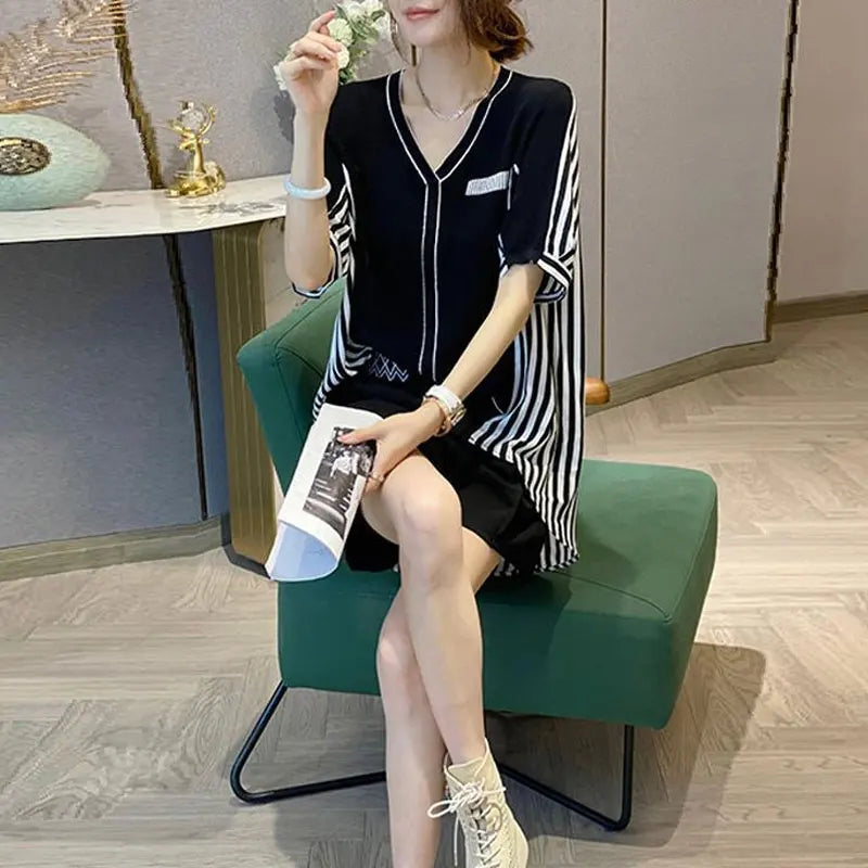 Aurora Casual Loose Striped V-neck Shirts