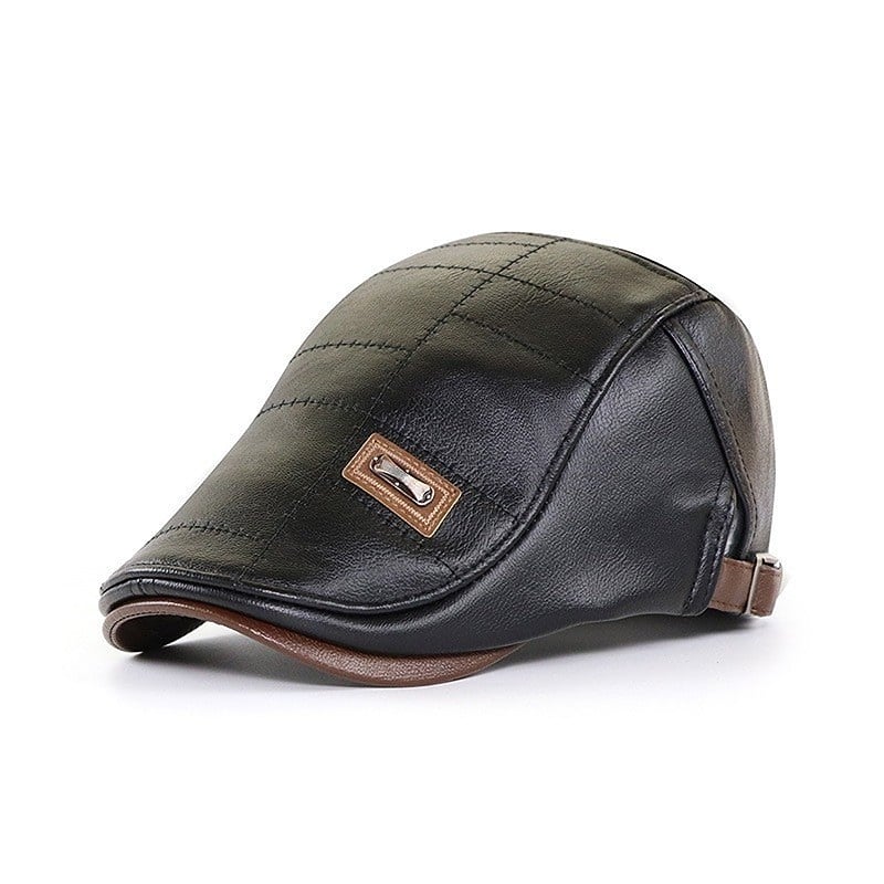 Zwart leren baret van Cersoni met een iconisch ontwerp en een gedetailleerde, gestikte afwerking. De baret heeft een elegante uitstraling, met een verstelbare band voor extra comfort.