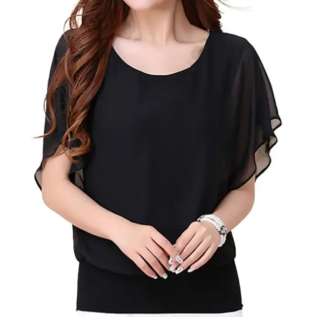 Chique Chiffon Bluse - Damenoberteil in Einfarbiger Farbe mit Fledermausärmeln und Rüschen