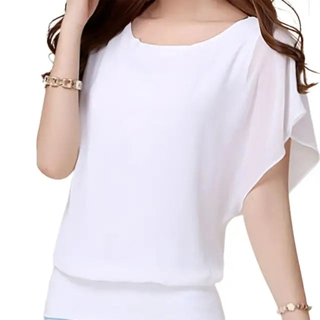 Chique Chiffon Bluse - Damenoberteil in Einfarbiger Farbe mit Fledermausärmeln und Rüschen