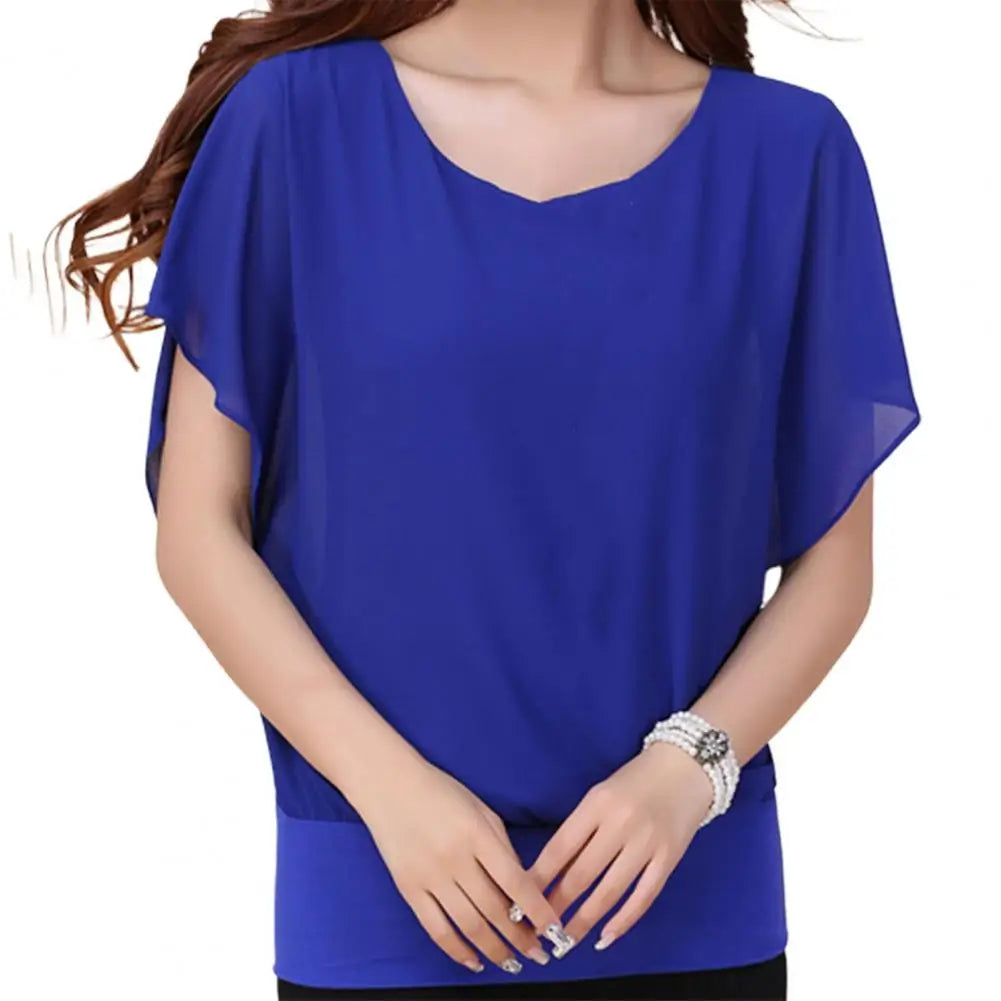 Chique Chiffon Bluse - Damenoberteil in Einfarbiger Farbe mit Fledermausärmeln und Rüschen