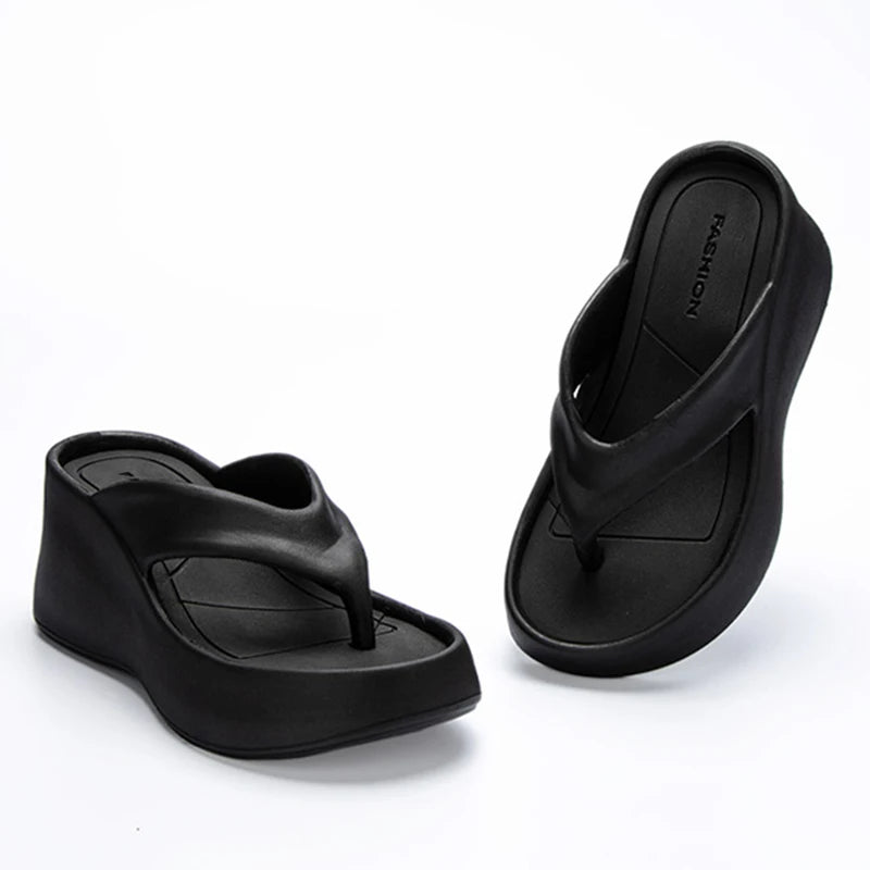 SolarStride Clip Teen Wedges