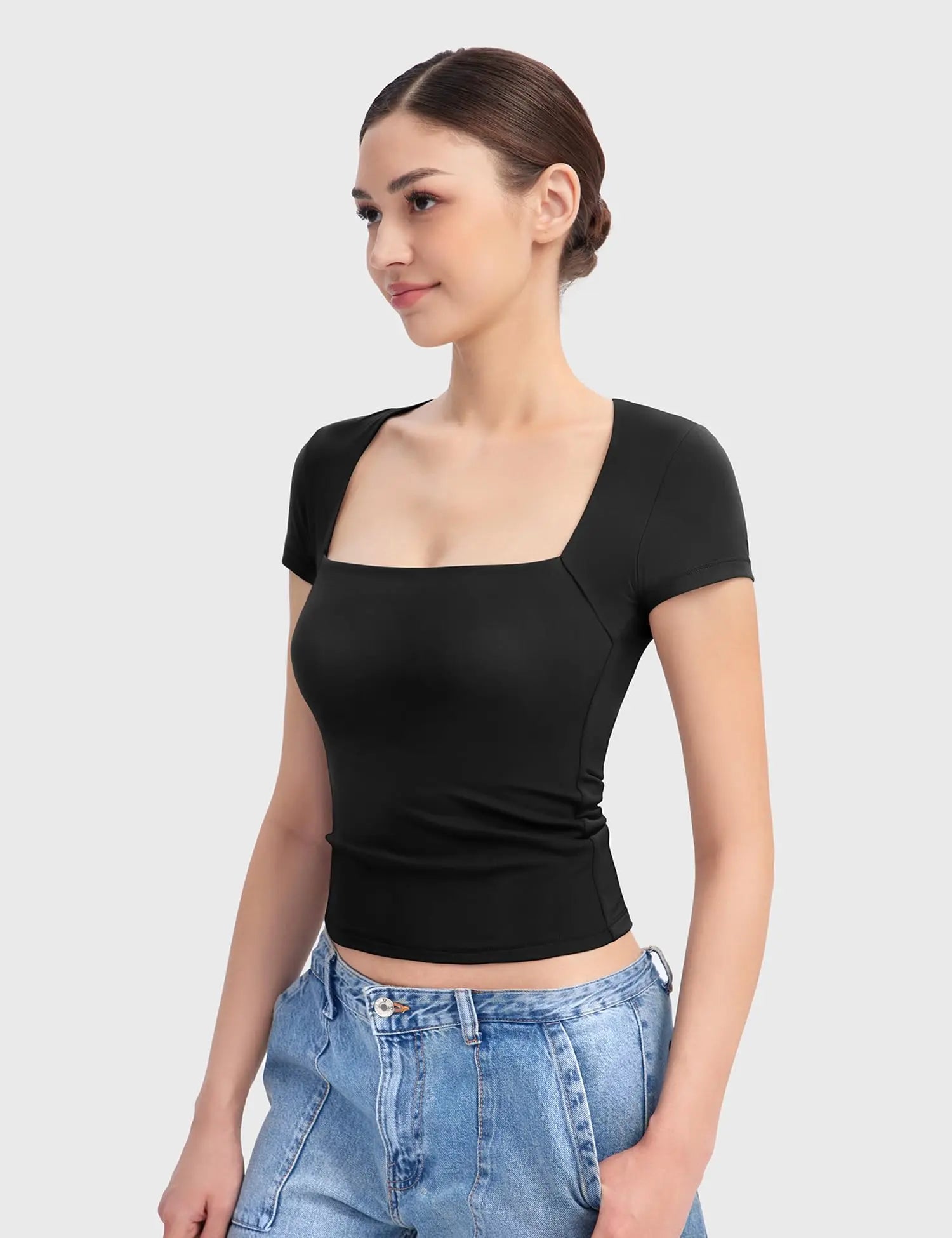 ChicFusion Vrouwelijke Vierkante Hals Slim-Fit Tee