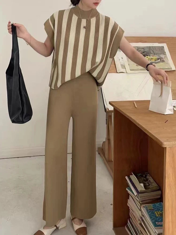 Eleganza Striped Pullover Set