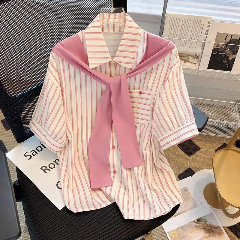 Sommerliche gestreifte Bluse von Fashionista Flair