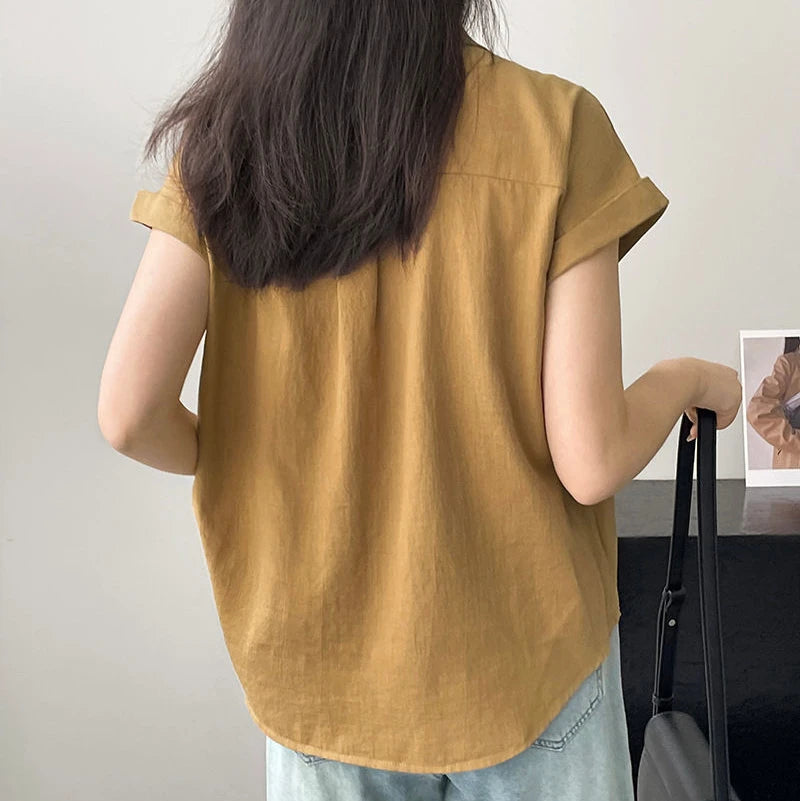 Elegant Vintage Blouse from Deeptown