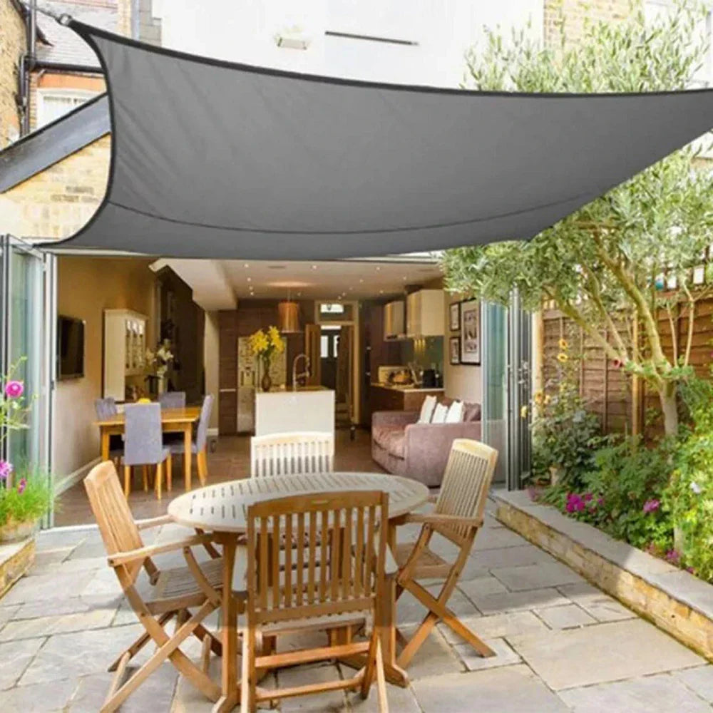 Durable Outdoor Shelter made of Polyester