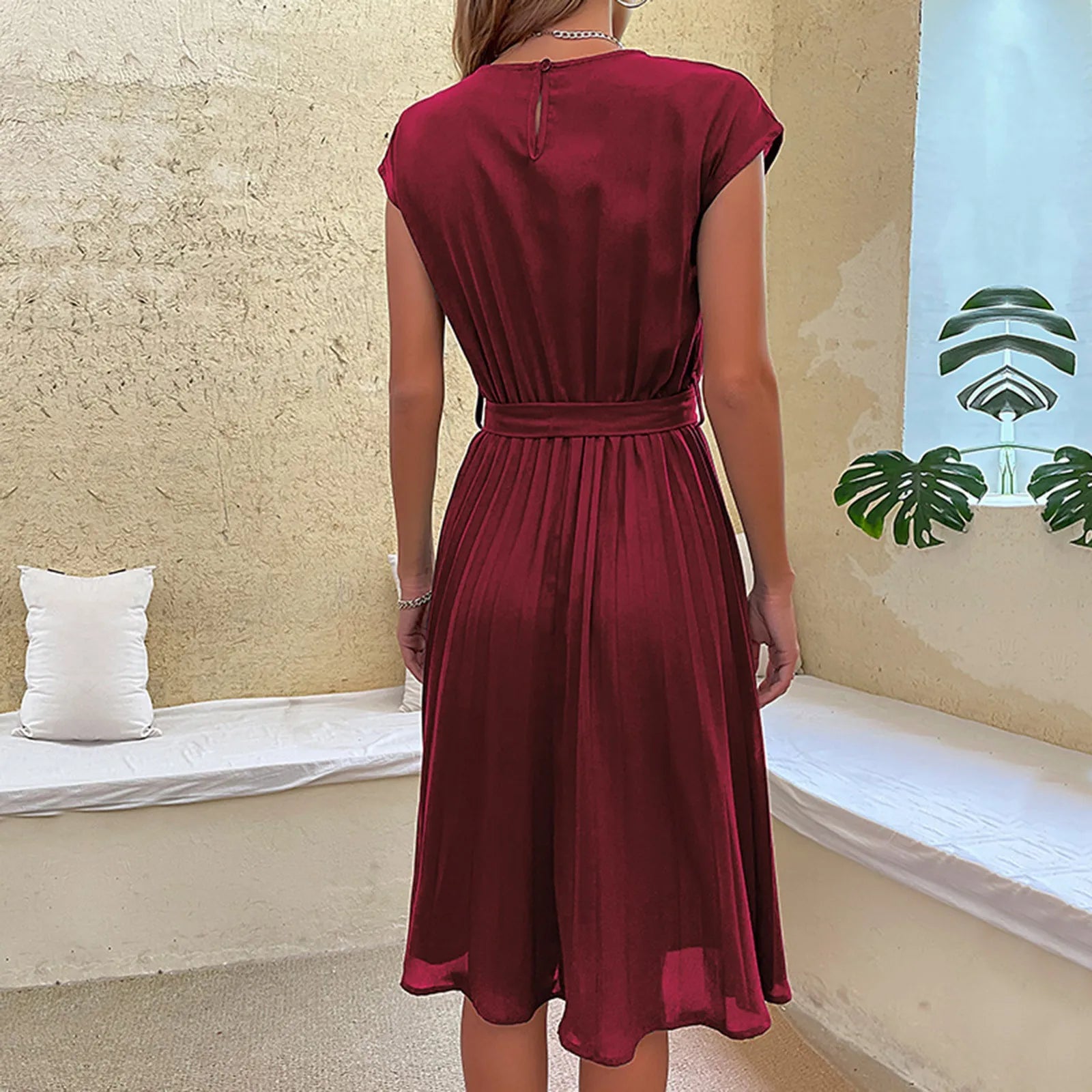 Trendy Midi Zomerjurk met V-Hals en Ruches voor Dames