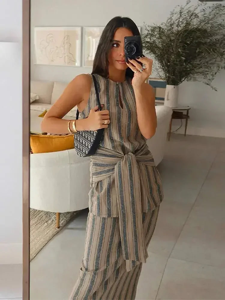 ModaStyle Elegant Striped Skirts Set