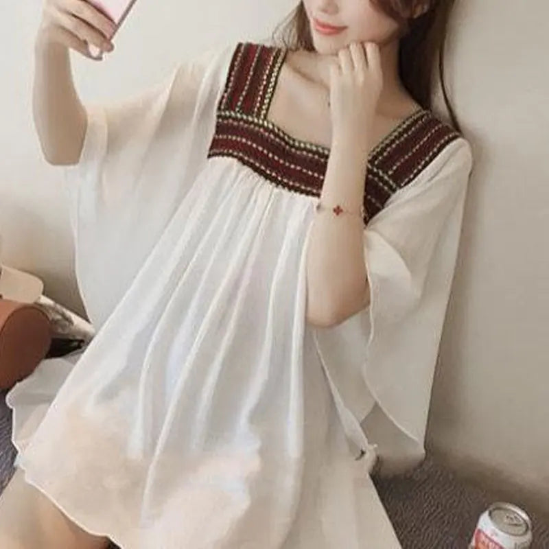 Blouse patchwork folk d'été - Élégante et confortable !