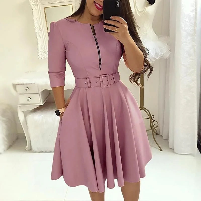Herbst Chic: Elegantes Midikleid mit halben Ärmeln