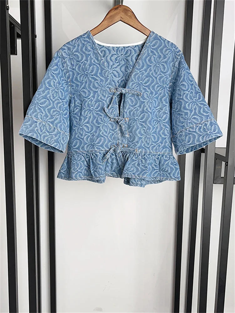 Blusa de mezclilla retro con patrón geométrico