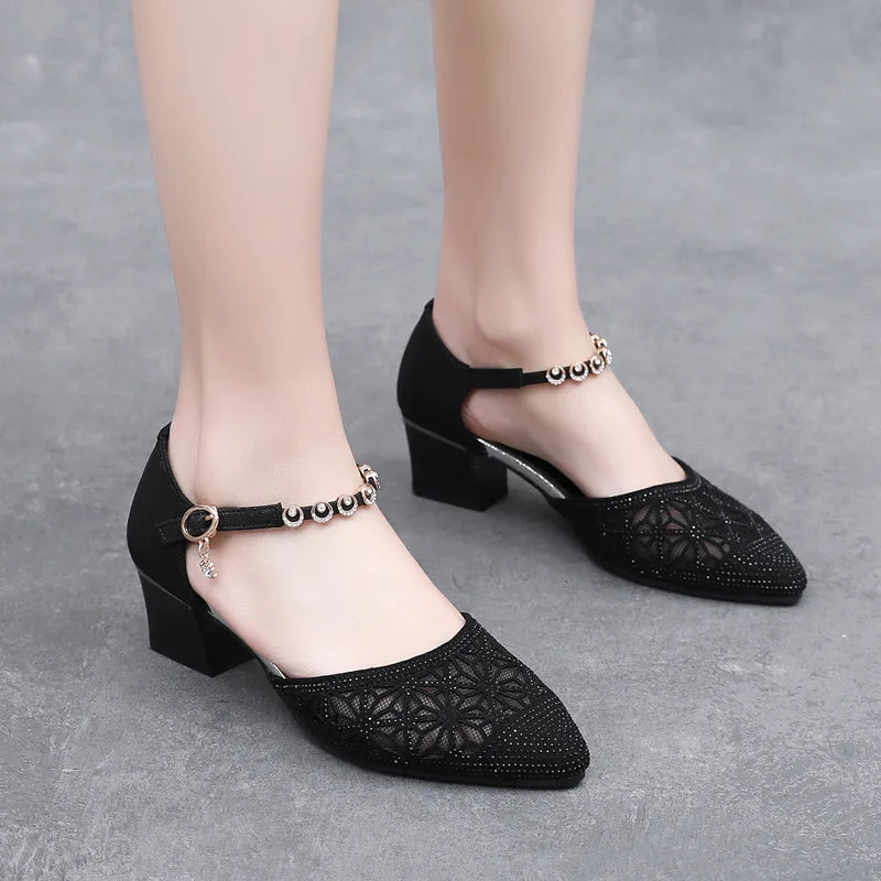 Luna Puntige Neus Sandalen met Steentjes