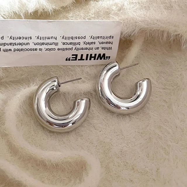 Schimmernder Kreis Goldener Glanz Mehrlagige Runde Ohrstecker