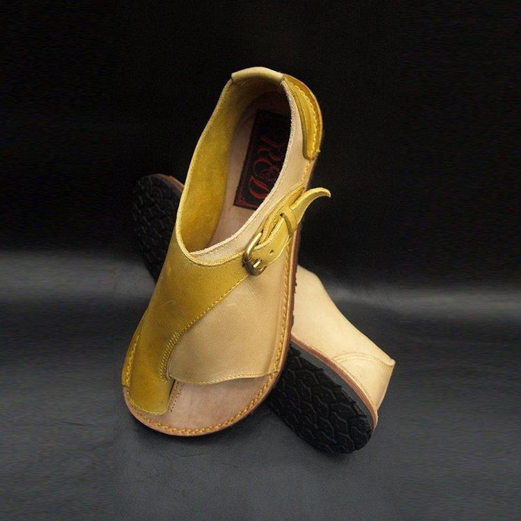 Orthopädische korrigierende Sandalen aus Velanora