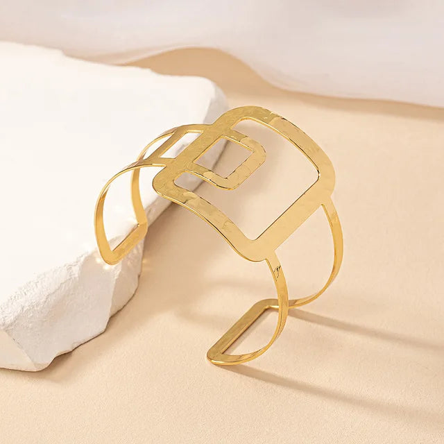 GlamourGems Braccialetti Geometrici in Metallo Dorato con Apertura