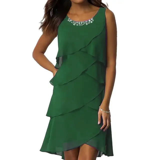 Bezaubernde Raffinesse: Das "Glänzende Eleganz" Kleid!