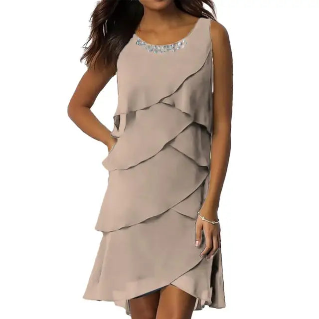 Bezaubernde Raffinesse: Das "Glänzende Eleganz" Kleid!