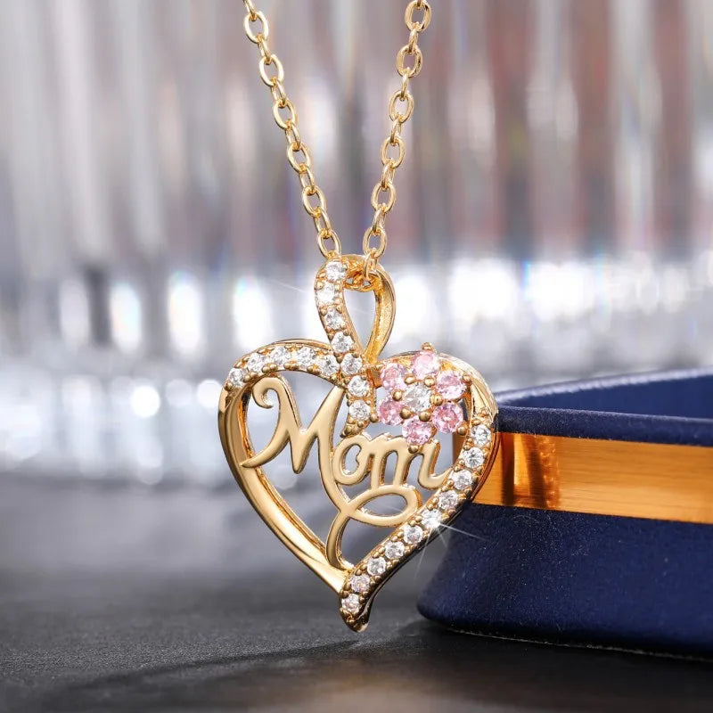 Moeder's Love Pink Flower Necklace from Huitan Jewelry